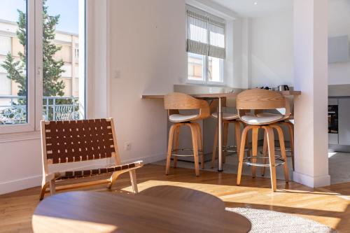 Superb two-bedroom near the Croisette