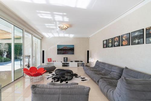 Brand new 3 bedrooms heart of Cannes