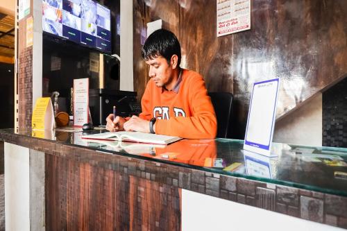 Fotografie z fotogalerie ubytování Hotel O Flagship Yash Hotel v destinaci Hisār