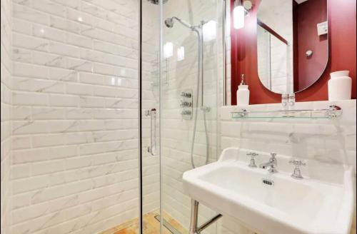 Amazing apartment center of Paris-Le marais