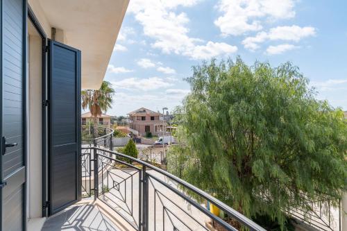 Μπαλκόνι ή βεράντα στο Villa Floyd Charming Rooms