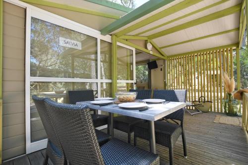 Gallery image of Camping Bella Vista in Calvi