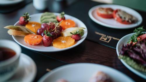 Jídlo v hotelu nebo okolí