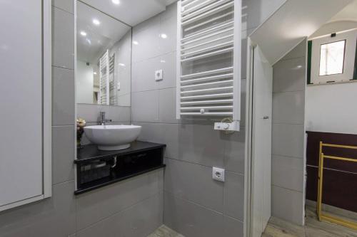 Alfama Lovely Studio - Central Lisbon