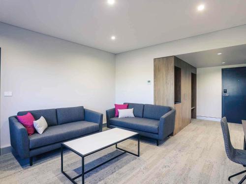 Χώρος καθιστικού στο Mercure Tamworth
