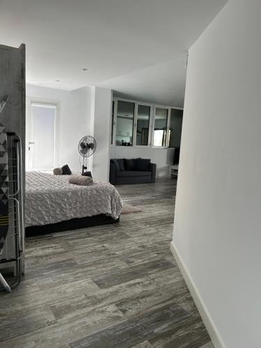 Katil atau katil-katil dalam bilik di Luxury Studio in the Heart of Moraira