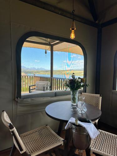 Balkón nebo terasa v ubytování Yamu Lifestyle Resort