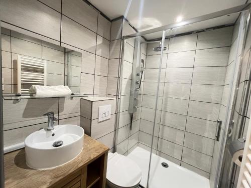 Danton confortable chaleureux proche centre-ville