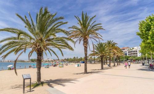 Apartamento con Terraza cerca del Mar
