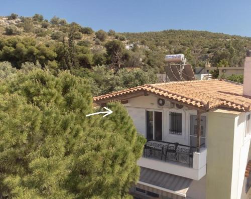 Combination of the sea and the countryside