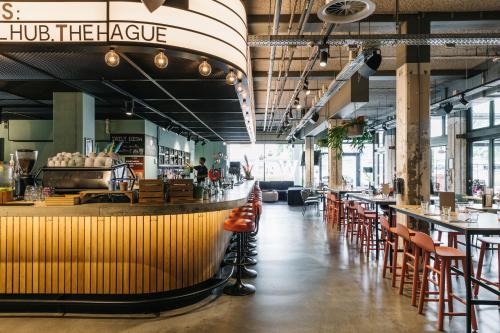 Εστιατόριο ή άλλο μέρος για φαγητό στο The Social Hub The Hague Extended Stay