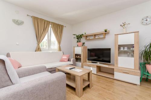 Afbeelding uit fotogalerij van Apartment Levonda in Vrbanj