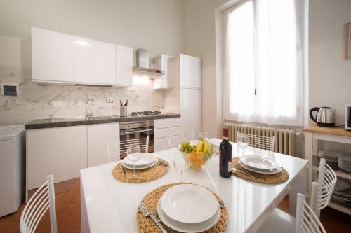 Keys of Italy - Borgo SSApo 13 - Deluxe 2 Family Apts by Ponte Vecchio
