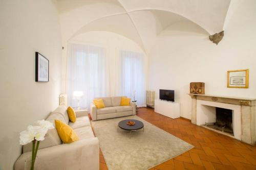 Keys of Italy - Borgo SSApo 13 - Deluxe 2 Family Apts by Ponte Vecchio