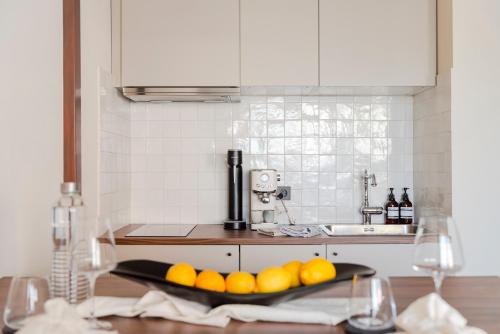 Studio Nero, Cozy avec piscine, au centre de Hyères