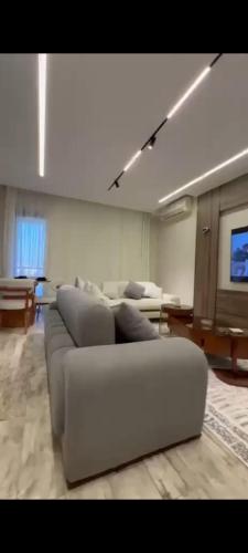 شقه غرفتين فندقيه بالشيخ زايد