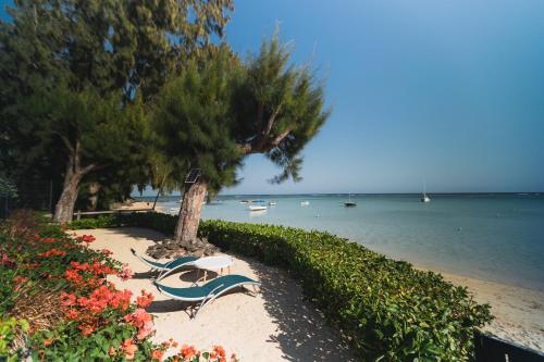 Beachfront duplex with direct beach access