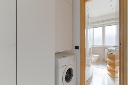 GuestHost - M1 Pagano Comfortable Apartment Milan