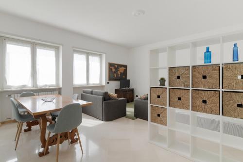 GuestHost - M1 Pagano Comfortable Apartment Milan
