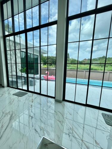 Πισίνα στο ή κοντά στο Tokkok Pool Villa