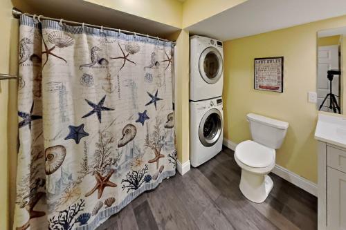 Ένα μπάνιο στο Put-in-Bay Waterfront Condo #113