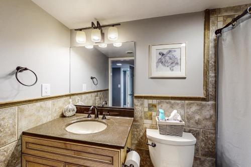 Ένα μπάνιο στο White Marlin 308B