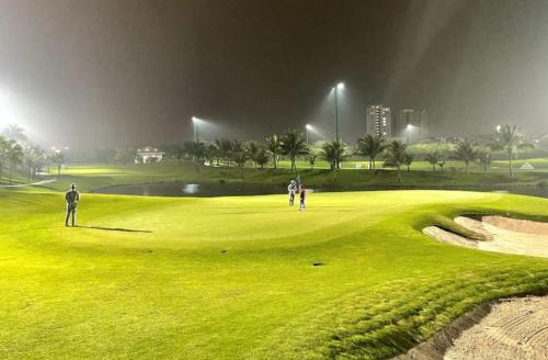Golf v chaty nebo okolí