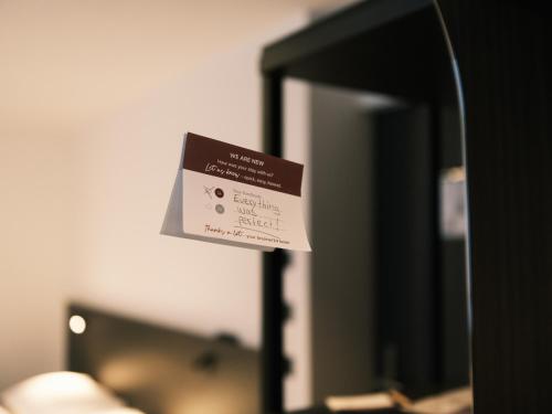 Smarthotel brenner24に飾ってある許可証、賞状、看板またはその他の書類