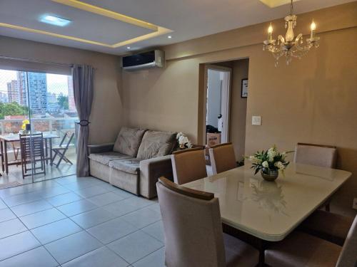 Edificio Versatto Residence tesisinde bir oturma alanı