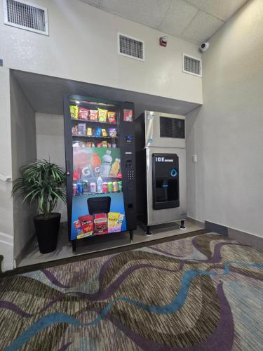 Φωτογραφία από το άλμπουμ του Super 8 by Wyndham Kansas City σε Κάνσας Σίτι