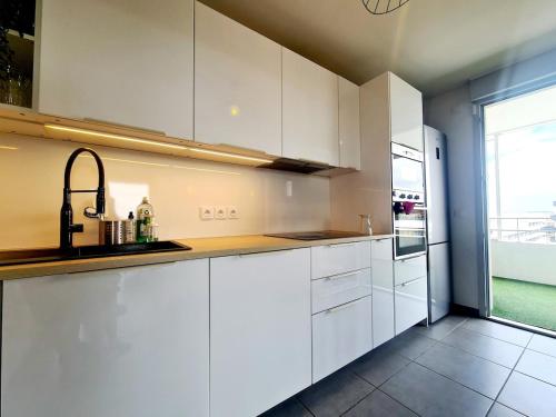 Appartement de 4 chambres avec terrasse de 150 m2 et parking privé