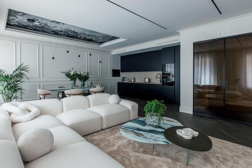 Exclusive Domus Gaudia