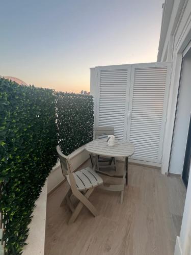 Imagen de la galería de Breeze La Marsa, en El Haouach