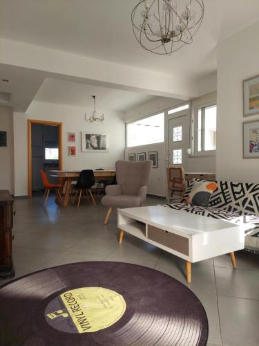 Jazzy Suite House