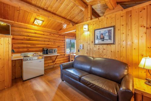 Η κουζίνα ή μικρή κουζίνα στο Togwotee Mountain Lodge