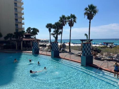 Gulf-front Shores of Panama 3rd Floor RENOVATED - Beach Service Included photo 25