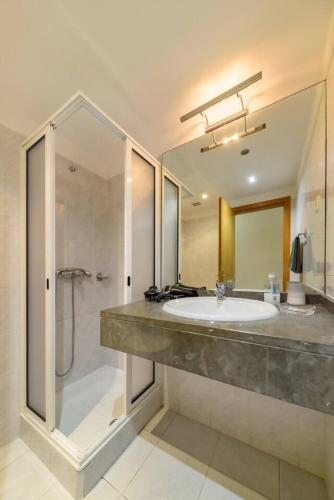 Gorete Apartment 2 by Mth