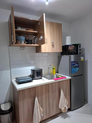 Η κουζίνα ή μικρή κουζίνα στο The Regular