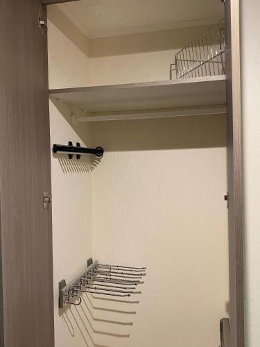 a room with a staircase in the wall at Brisa del Sol, next to the airport & MDS Casino in Concepción