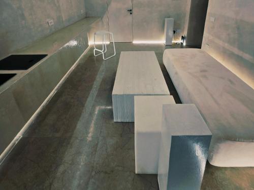 DUNE at Spanish Steps Luxury Apartment-Suite photo 91