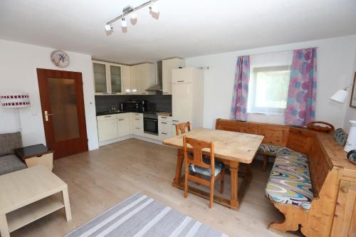 Fotografie z fotogalerie ubytování Ferienwohnung Fuchsbau v destinaci Peiting