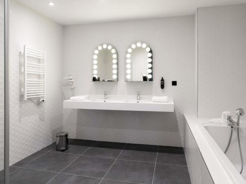 Un baño de ibis Styles Arras Centre