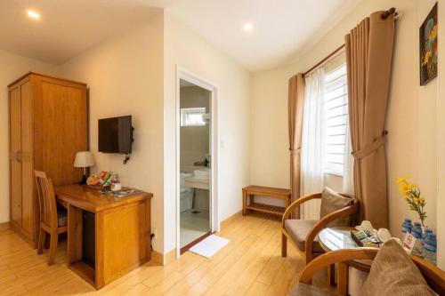 Телевизор и/или развлекательный центр в Blue Diamond Airport Hotel