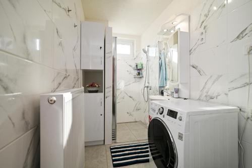 Galería fotográfica de Vár-Lak Apartman Sümeg en Sümeg