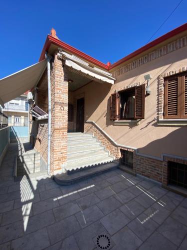 Villa Luarasi