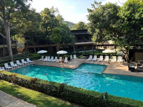 Bazén v ubytování Samed Hideaway Resort nebo v jeho okolí
