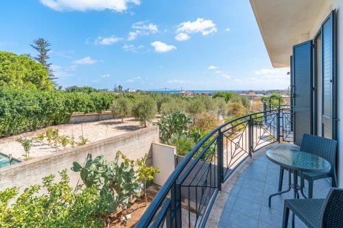Μπαλκόνι ή βεράντα στο Villa Floyd Charming Rooms