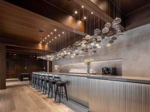 Kuchyň nebo kuchyňský kout v ubytování Fairmont Golden Prague
