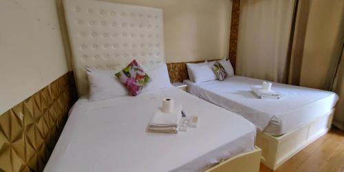 Cama o camas de una habitación en Chibel Summer Riverside Resort