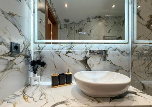 KOEL studio - City center